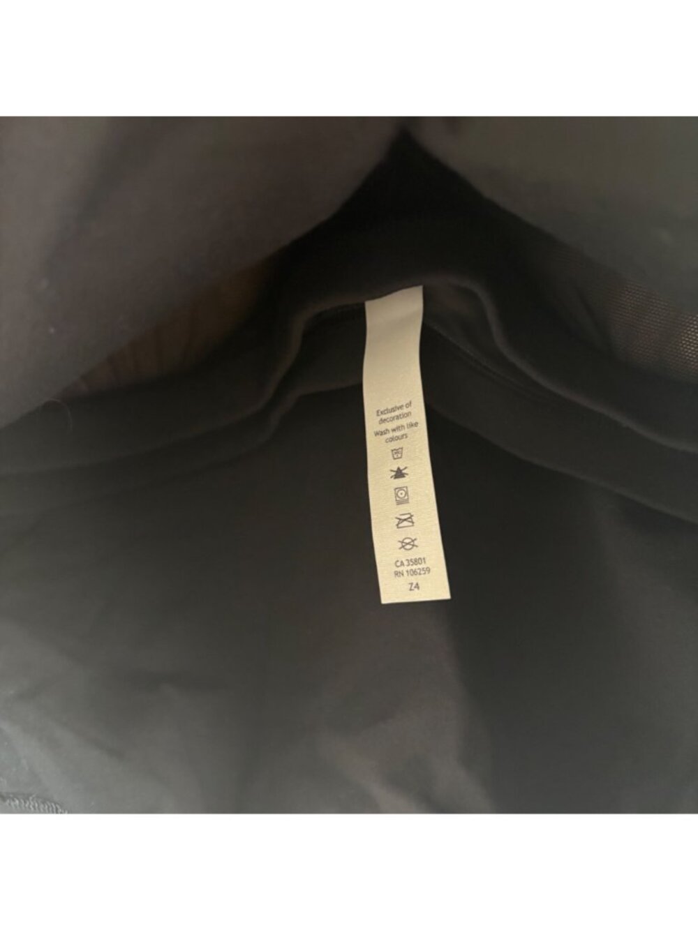 Lululemon Athletic Align Nulu Crop Tank Top Black NWT Women’s Size 12 - Picture 4 of 7